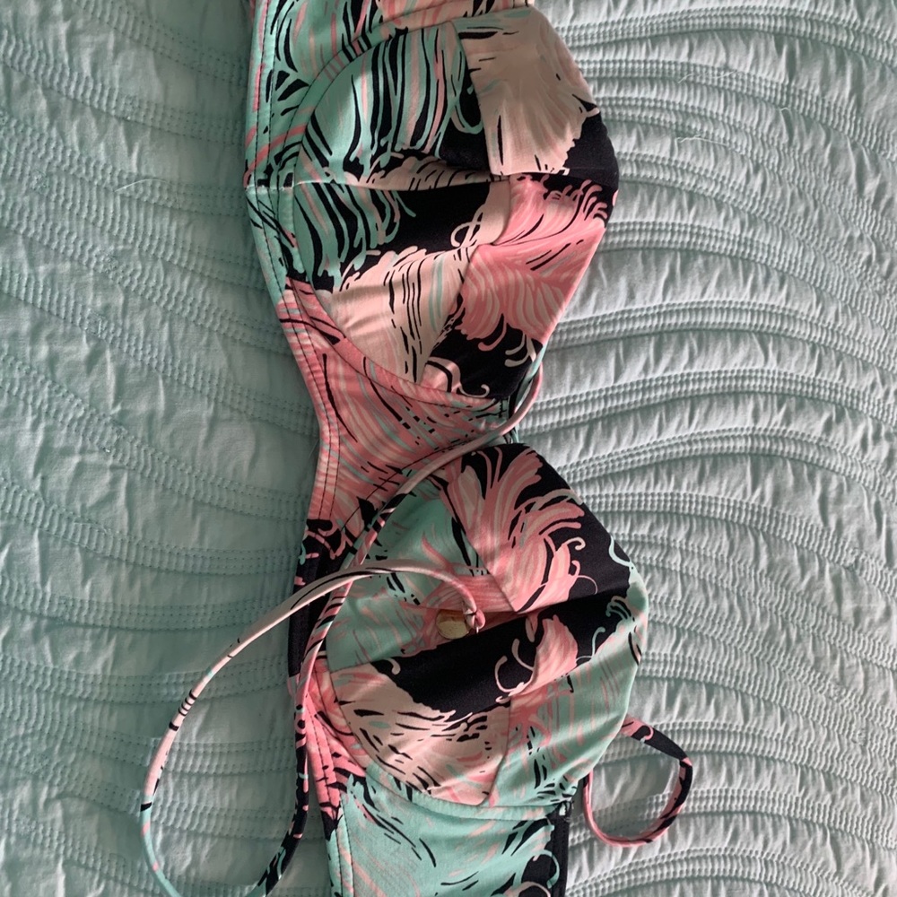 SOLD🔥. Kate Spade swim top
